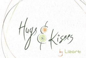 HUGS AND KISSES (ΚΑΛΟΜΟΙΡΗ Α ΟΕ)